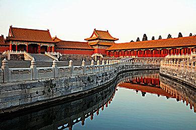 半瓶神仙醋新作《大侠立志传》开启了Steam新品节试玩